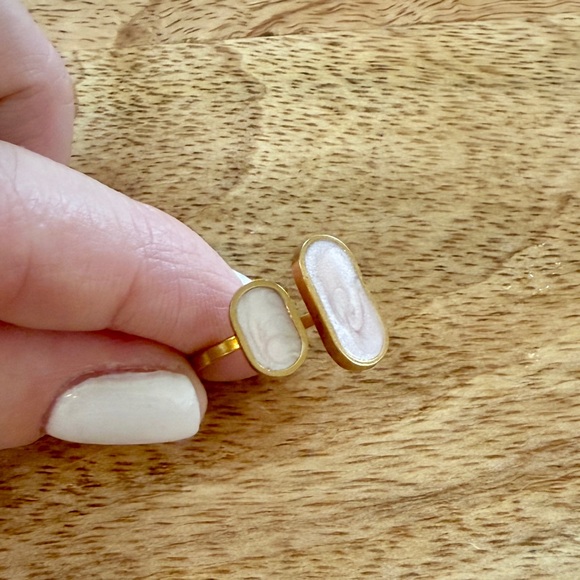 🍒3 for $30 🍒 Pink Enamel Stainless steel golden ring, 7 - Picture 4 of 4